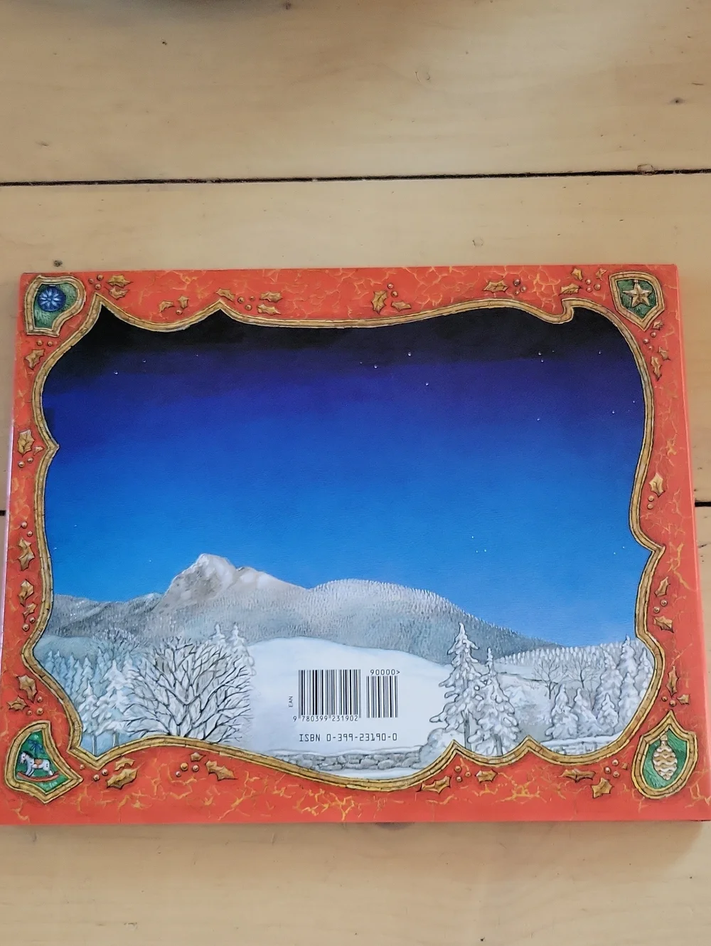 The Night Before Christmas by Jane Brett & Clement Moore